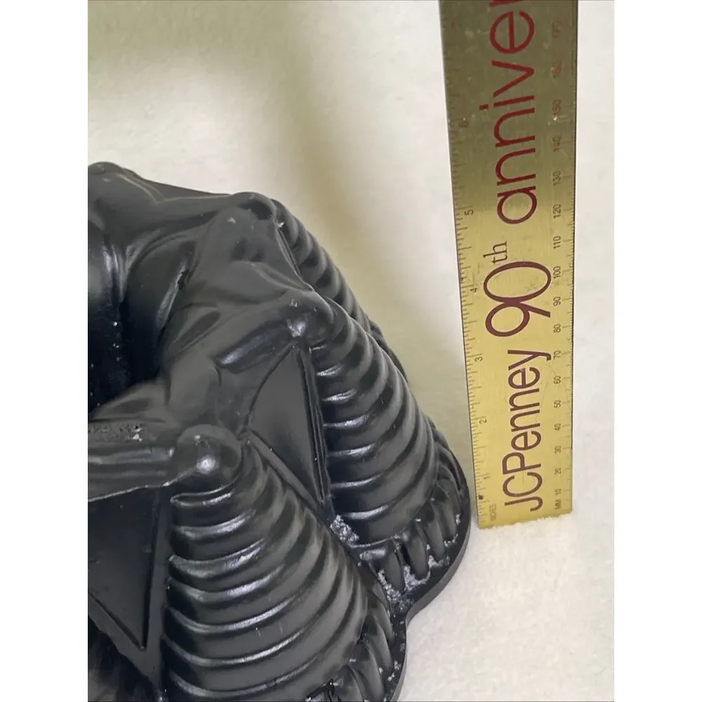 New, Nordic Ware Fiesta Party Bundt Cake Pan